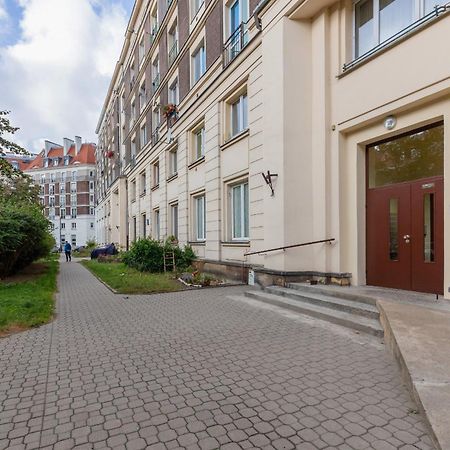 Aleja Wyzwolenia Studio with Mezzanine Warsaw Downtown by Noclegi Renters Exteriér fotografie